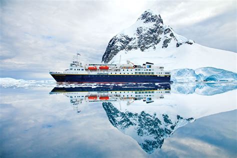 Antarctica Luxury Cruise Ships | Luxury Ship Specs | GeoEx