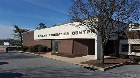 Play Pickleball at Ephrata Recreation Center: Court Information | Pickleheads