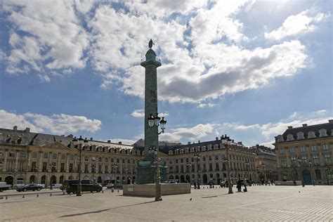 Place Vendome Paris - HooDoo Wallpaper