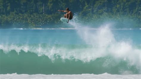 Griffin Colapinto surfing like a beast... | NobodySurf