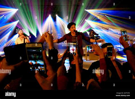 Ariel and his band Noah appeared to entertain their fans Stock Photo - Alamy