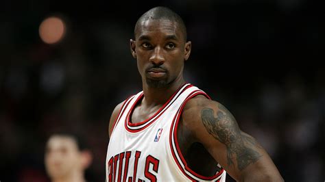 NBA star Ben Gordon arrested - Former Chicago Bulls player 'hit son, 10 ...