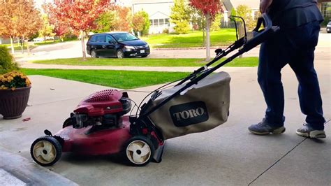 Starting a lawn mower with out the pull cord - YouTube