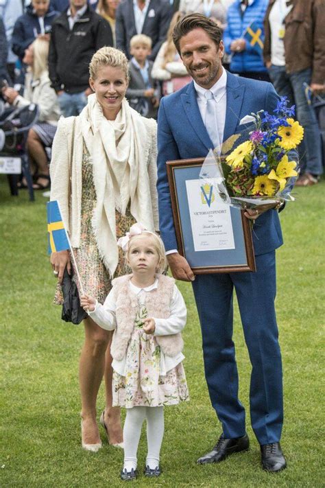 Henrik Lundqvist and Family | Henrik lundqvist, Couple photos, Couples