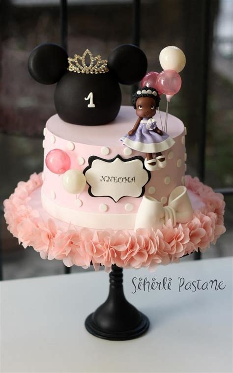 Princess Minnie Mouse Cake - Decorated Cake by Sihirli - CakesDecor