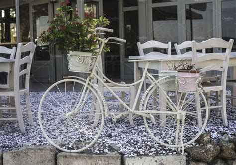 Vintage white bicycle featuring bicycle, vintage, and white ...