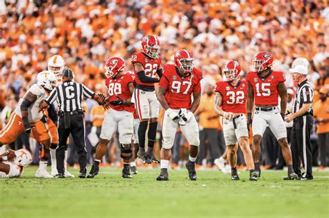 Georgia vs Tennessee Matchups to Watch - Sports Illustrated Georgia ...