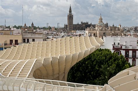 Architecture Tour Seville - Guiding Architects