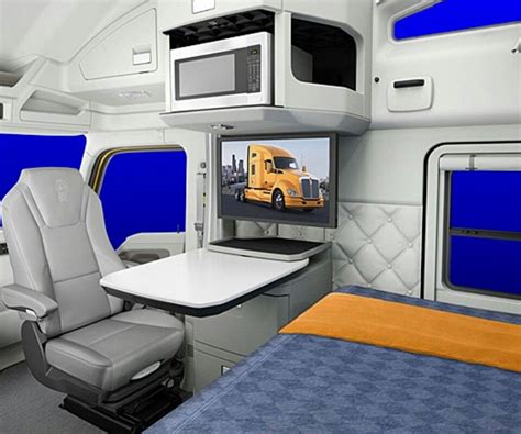 In side | Semi trucks interior, Truck interior, Truck living