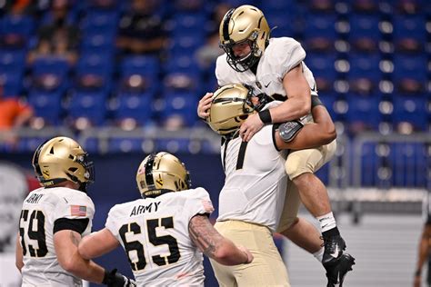 Army Football Black Knights - The army west point black knights ...