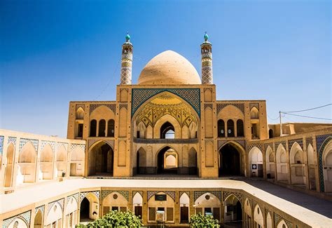 A photo tour of Iran's mosques - G Adventures