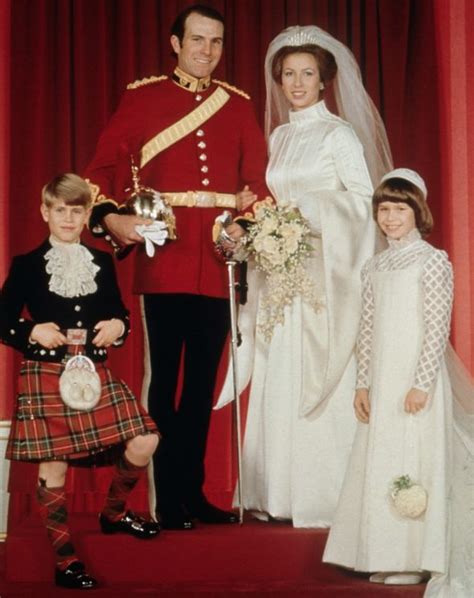 Princess Anne Second Wedding : Inside Princess Anne And Captain Mark ...