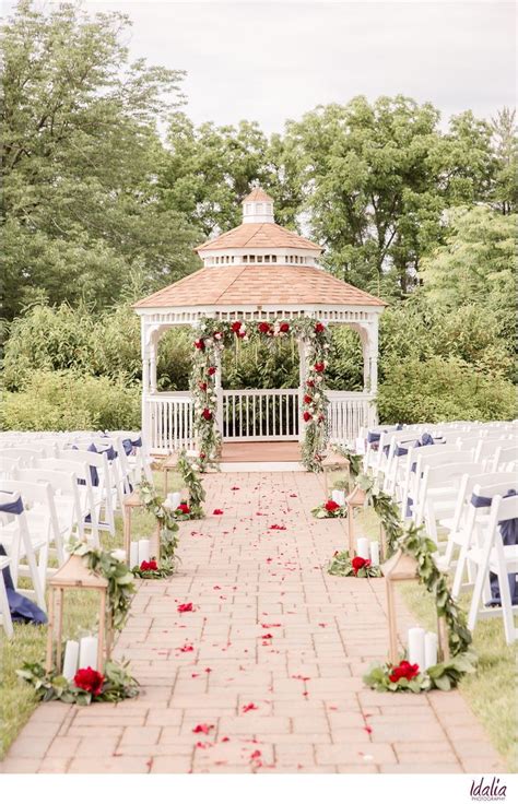 Click to view the Farmhouse at the Grand Colonial, an outdoor wedding venue in NJ located in ...