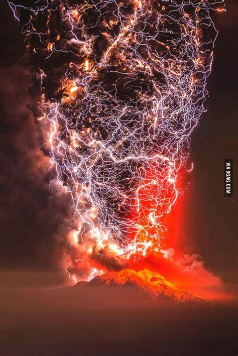 Volcanic lightning - WTF | Amazing nature, Mother nature, Nature ...