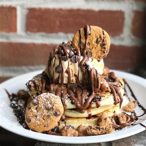 Opening Alert: Brownstone Pancake Factory, Englewood Cliffs, NJ – Boozy ...