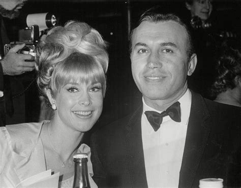 Barbara Eden’s Marriage History: Meet Her Husband, Ex-Spouses | Closer ...