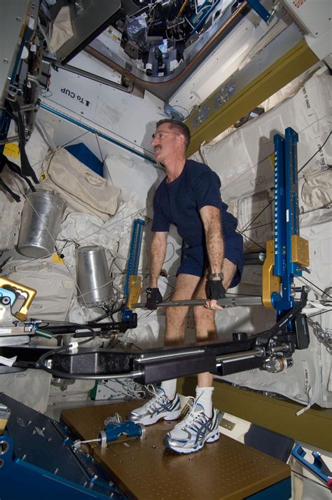 How Astronauts Workout In Space - Business Insider