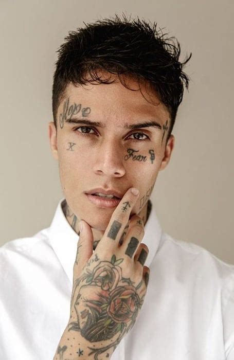 30 Cool Face Tattoos for Men & Meaning - The Trend Spotter