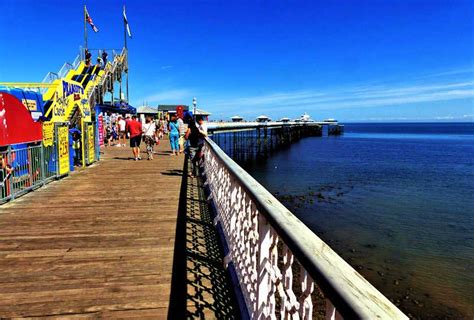 Llandudno Pier Wales | Britain Visitor - Travel Guide To Britain