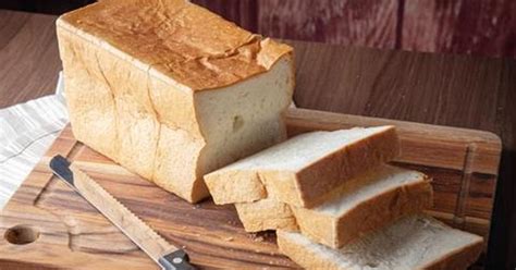 Kogi: Bread to cost more as bakers call-off strike, resume production July 25 | Pulse Nigeria