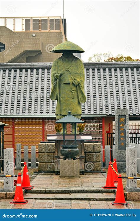 Shitennoji Temple Monk Statue in Osaka, Japan Editorial Stock Photo ...