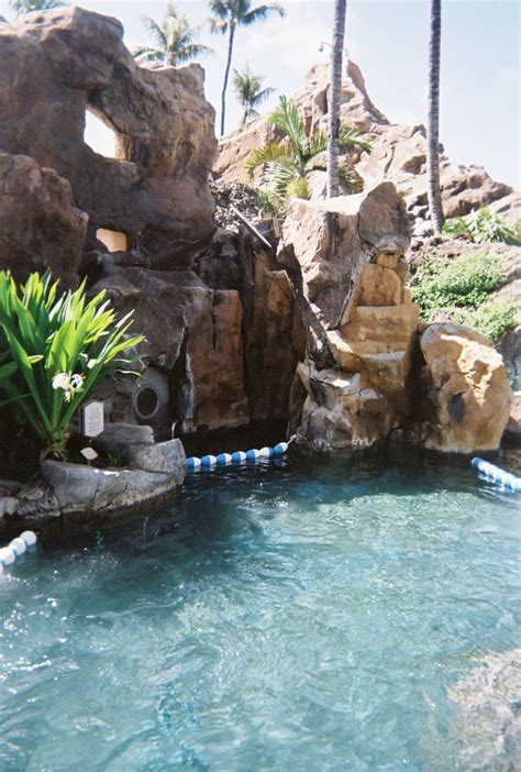 Water Elevator at the Grand Wailea - Swimming Pools - 3850 Wailea ...