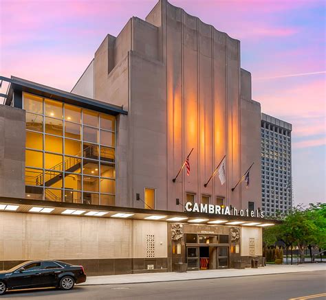 Cambria Hotel Detroit Downtown | Official Site