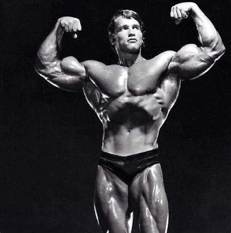 Classic front double bicep pose with vacuum stomach | Bodybuilding, Biceps, Arnold ...