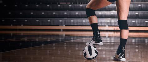 The 6 Best Volleyball Ankle Braces of 2021 [Reviews & Buyer's Guide]