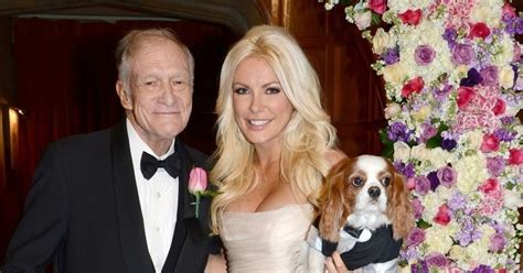 Hugh Hefner & Crystal Harris Wedding Pictures Revealed! | Hollywood Gossip 24