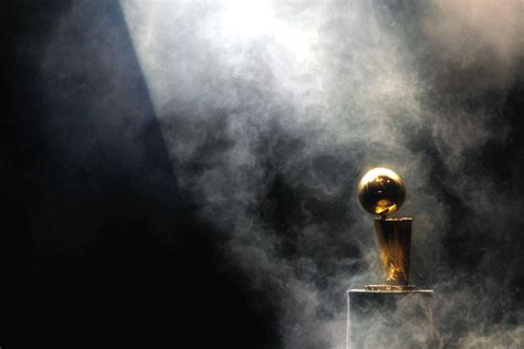 NBA Finals: Which Team Will Hold up the Larry O’Brien Trophy? « Weekly ...