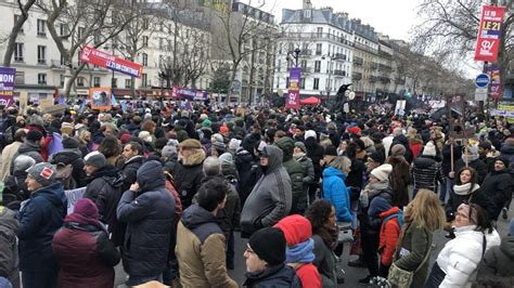 Manifestation à Paris contre la réforme des retraites : "On va arriver à un point de rupture"