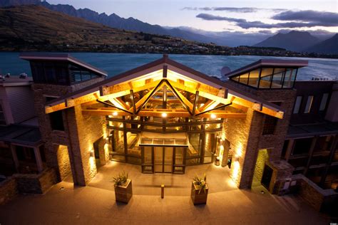 New Zealand's Hobbit Hotels Worth A Stay (PHOTOS) | HuffPost