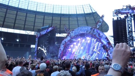 AC/DC - Thunderstruck (Live) @ Olympiastadion Berlin - YouTube