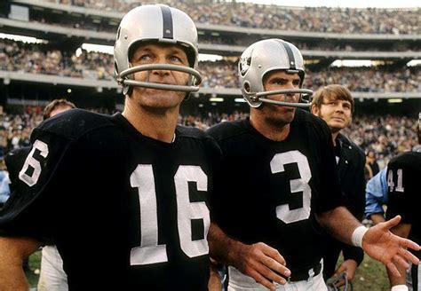 The Greatest Quarterbacks to Ever Play the Game | Page 28 of 70 ...