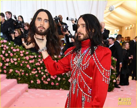 Jared Leto Thinks His Met Gala Head Was Stolen: Photo 4368015 | Jared Leto Pictures | Just Jared