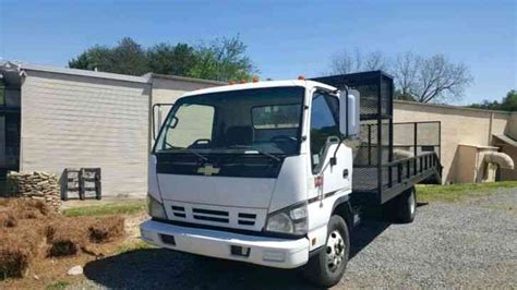 Isuzu (2006) : Van / Box Trucks