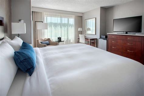 Marriott Philadelphia West Hotel Furniture Liquidation