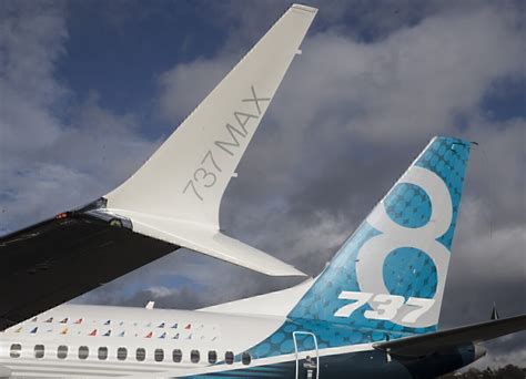 Why Does The Boeing 737 MAX Have Split Winglets? - Simple Flying