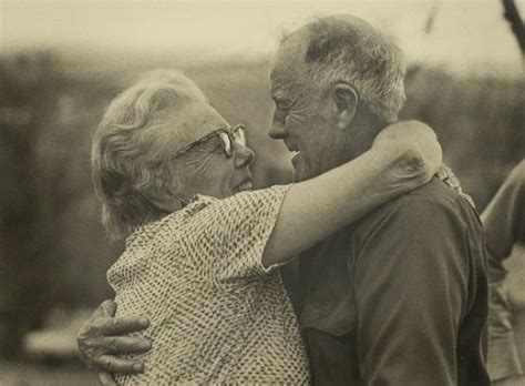 Old Couples in Love Are So Cute (30 pics + 1 gif) - Izismile.com