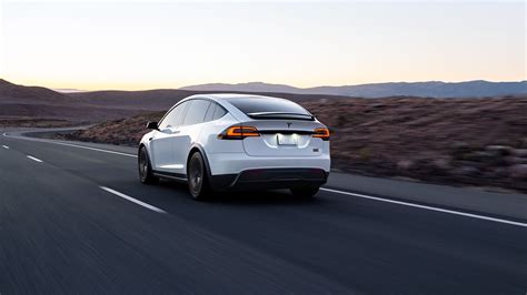 2024 Tesla Model X: Choosing the Right Trim - Autotrader