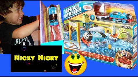 Thomas and Friends Track Master Treasure Chase Set - YouTube