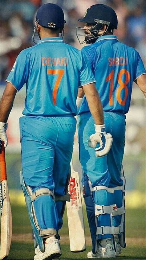 Dhoni And Virat Kohli With Mother Name Jersey, dhoni and virat kohli, name, cricket, HD phone ...