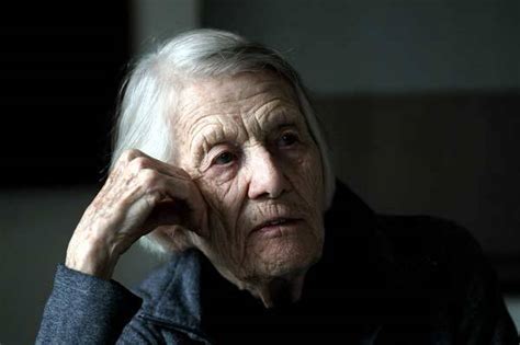 Pioneering educator, researcher Isabel Crook dies at 107 in Beijing