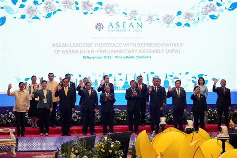 Jokowi announces 'Asean Matters: Epicentrum of growth' as theme of 2023 ...