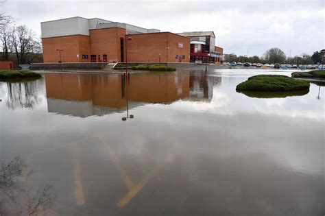 Winnersh car park by Showcase Cinema hit by flooding as alerts remain ...