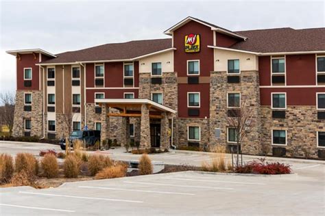 15 Best Hotels in Overland Park, KS for 2024 (Top-Rated Stays!)