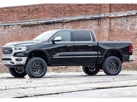 Lifted Dodge Ram 1500 - Share 20 Videos And 80+ Images