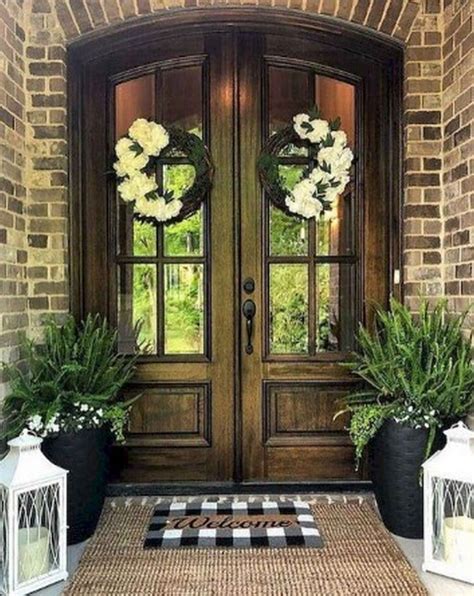 Double Door Entry Decorating Ideas