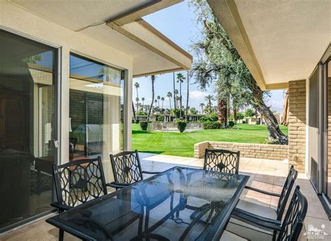 New Listing in vibrant Casa Dorado! Casa Dorado's Modernism Week is upon us - check it out! You ...